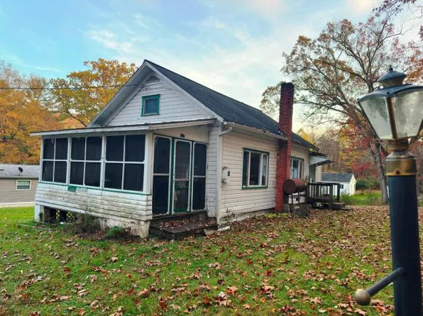 718 Trunkeyville Rd, Tidioute, PA 16351