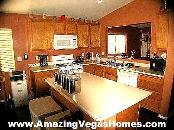 2nd image of 6542 Cinnabar Coast Ln