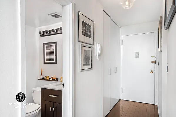 Sold by Coldwell Banker Warburg | media 5