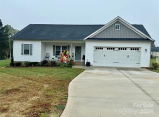 17490 Purser Dr, Locust, NC 28097