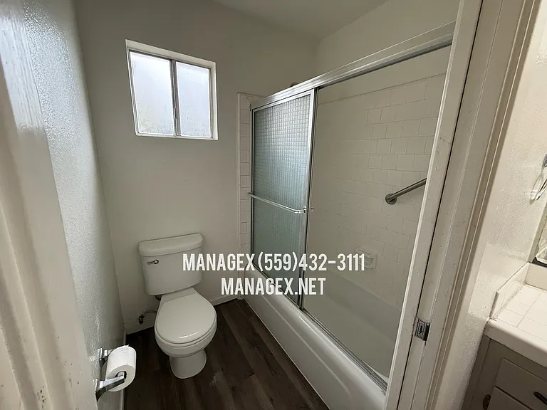 6047 N College Ave #C — Photo 6