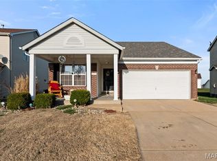 4526 Richmond Forest Dr, Florissant, MO 63034