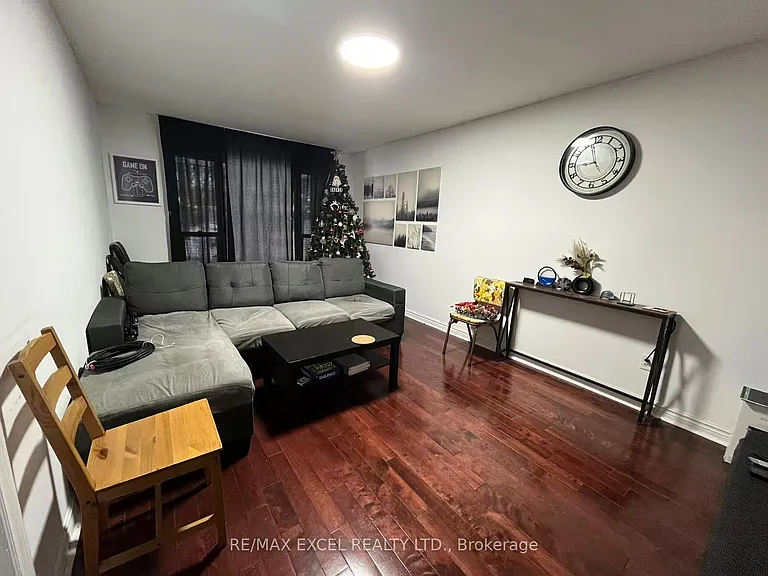 60 Normandy Cres #MAIN — Photo 7