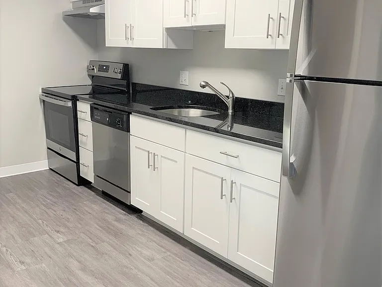 Yarmouth Pointe Apartment Homes — Photo 68