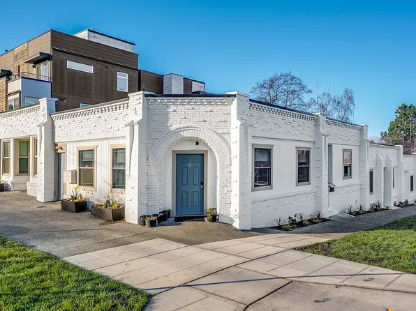 4303 SW Myrtle St, Seattle, WA 98136