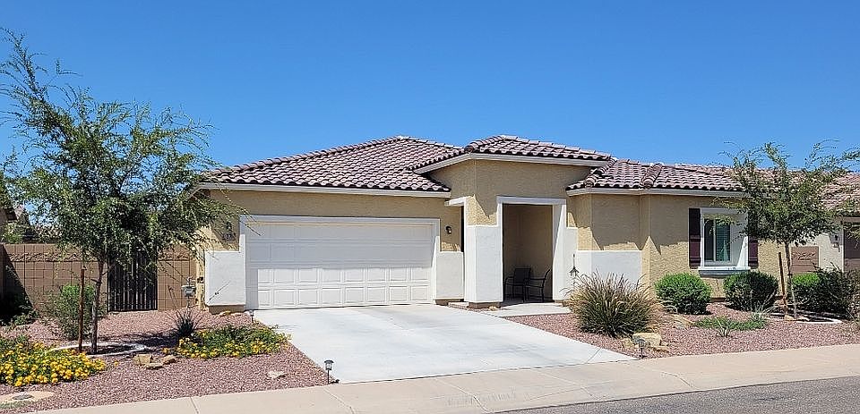 1st image of 270 E Seven Seas Dr