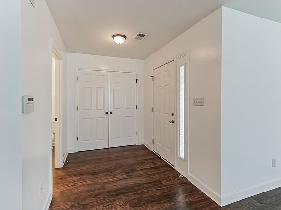 3rd image of 713 E Georgia Ave