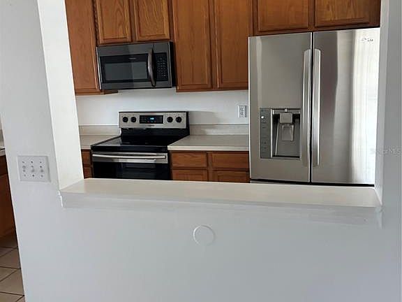 4th image of 10922 Savannah Wood Dr #141