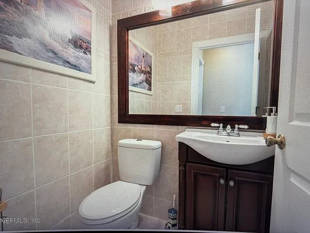 265 Kingston Dr — Photo 17