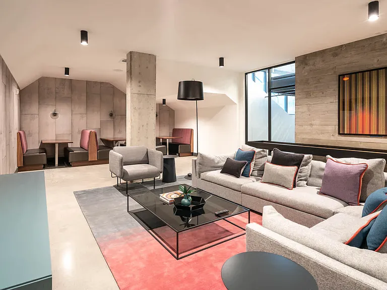 Resident Lounge