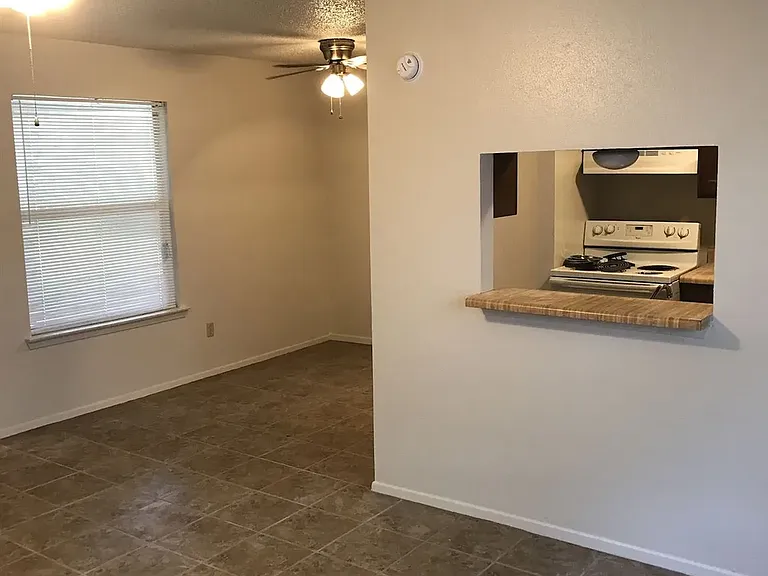 3205 Eagle Hill Ct #C — Photo 13
