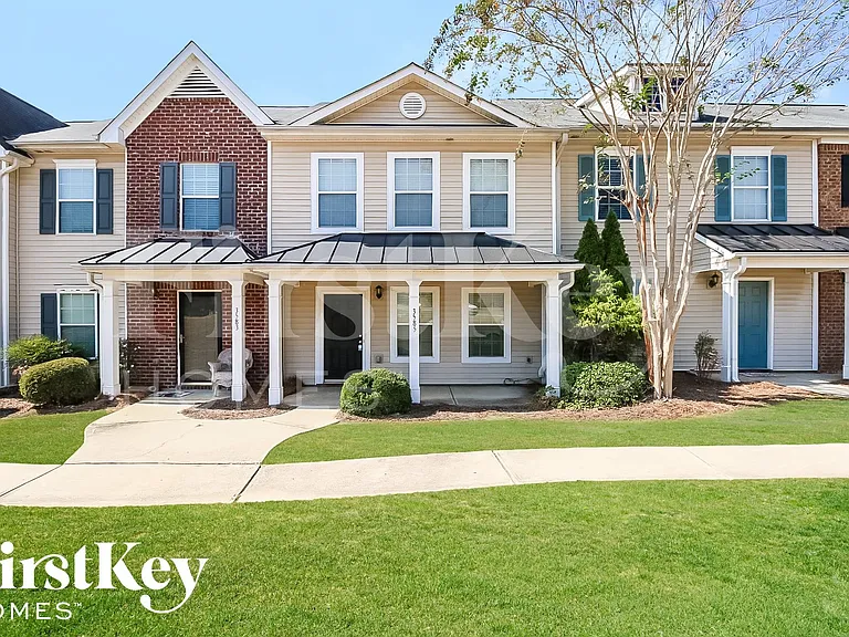 3585 Parc Cir SW — Photo 1