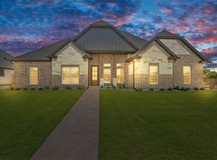 860 Gallant Fox Rd, Hewitt, TX 76643