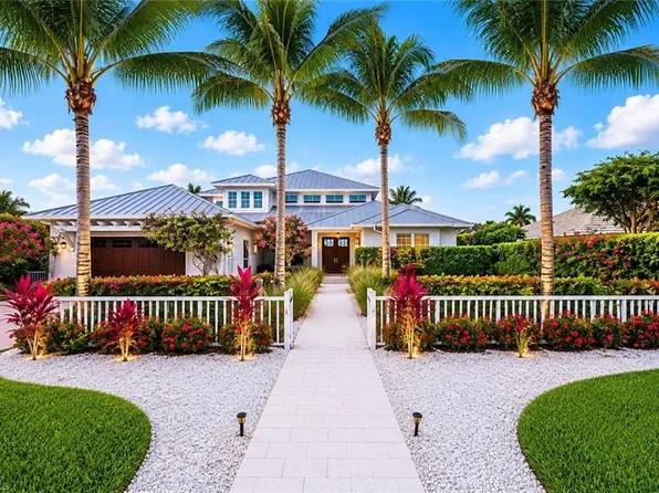 1571 Bonita LN, NAPLES, FL 34102