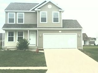 300 Cimarron Dr, Howell, MI 48855