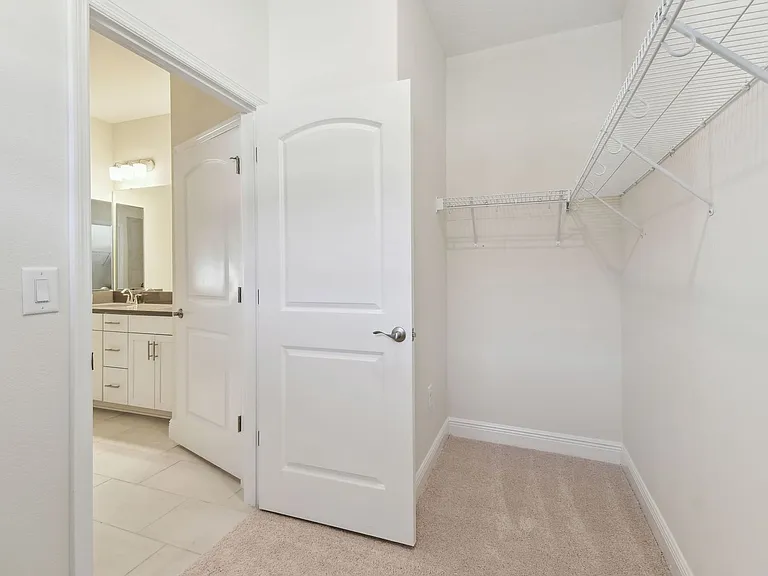 11512 Weaver Hollow Rd — Photo 18