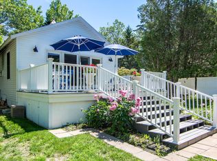 110 Quaco Rd, Deer Isle, ME 04627