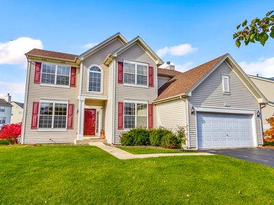 235 Thrush Cir, Lindenhurst, IL, 60046