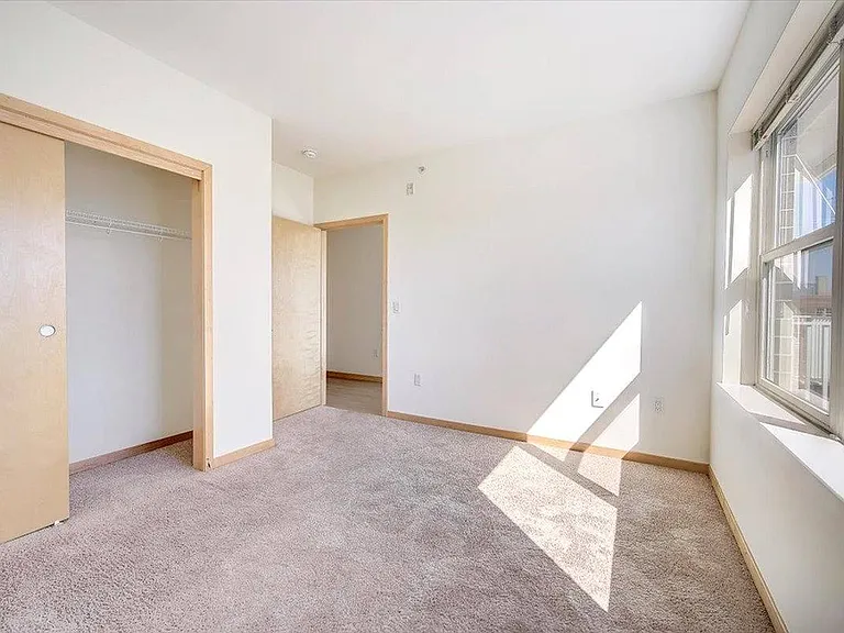 2 Bed / 1 Bath - 778 SF 2 Bed / 1 Bath - 778 SF