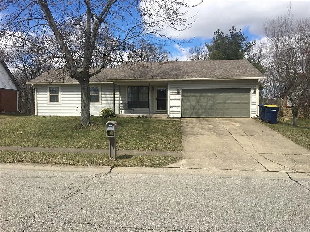 290 Saint Charles Way photo 1