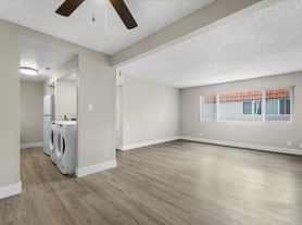 Sherwood Forest Apartments