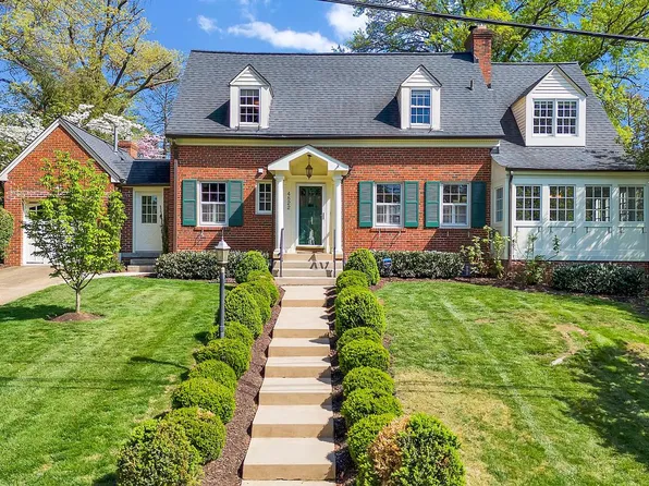 4822 Broad Brook Dr, Bethesda, MD 20814