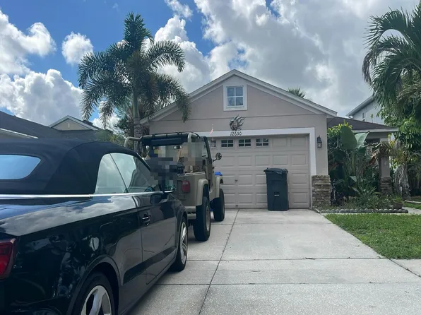 12650 Evington Point Dr, Riverview, FL 33579