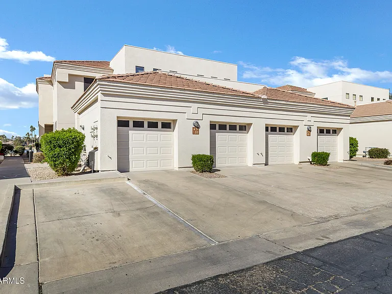 8270 N Hayden Rd #2010 — Photo 49