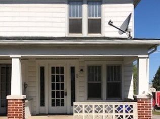 96 N 3rd St, Mount Wolf, PA 17347