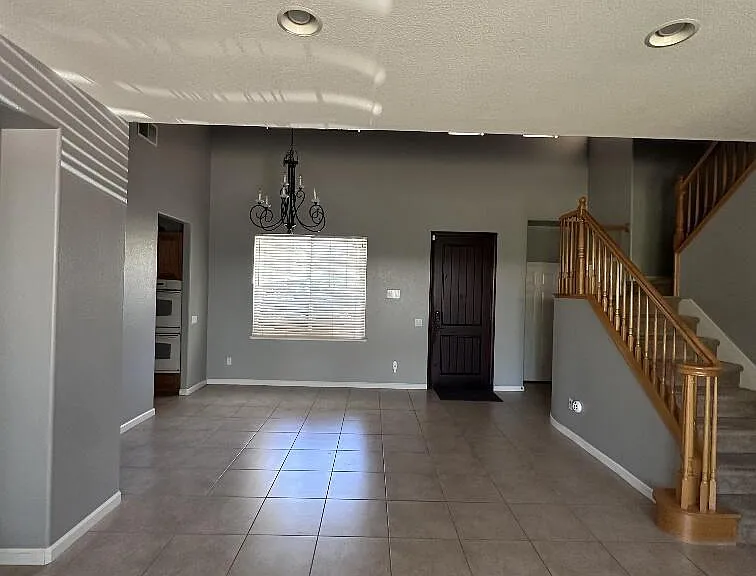 7826 Lahontan Ct — Photo 2