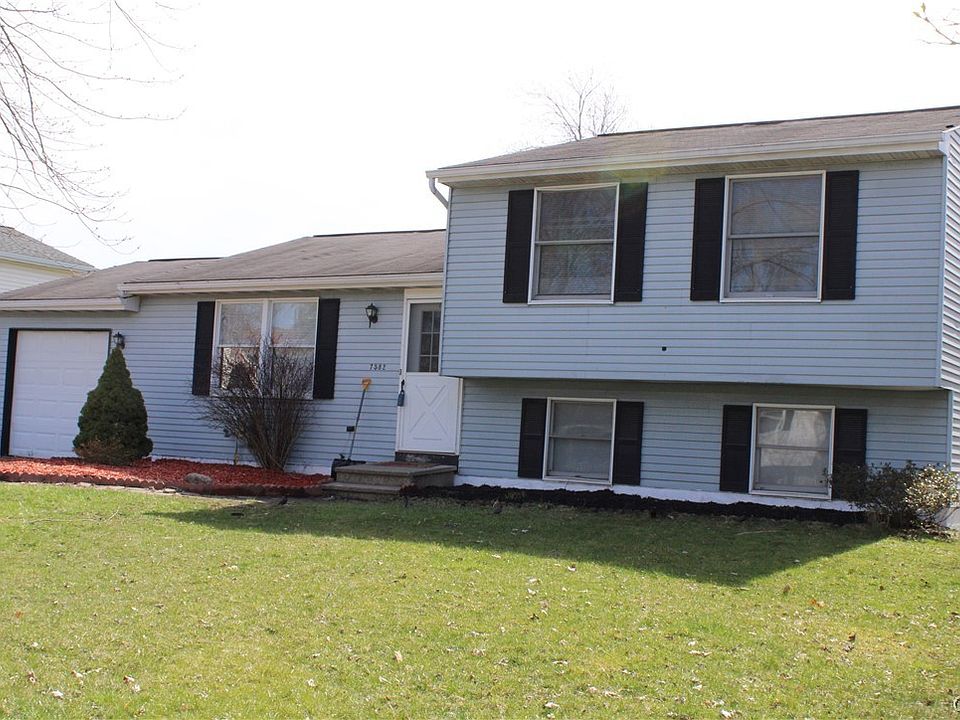 1st image of 7582 Iris Ln