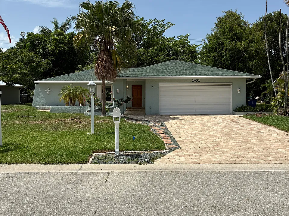1431 Dubonnet Ct