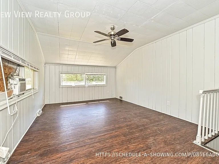 217 Bennett St — Photo 13