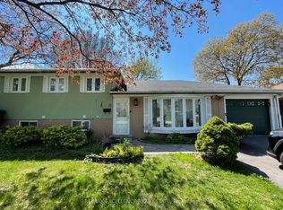 12 Vanderbrent Cres, Toronto, ON M9R 3W8