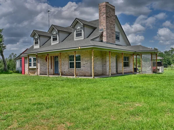 1689 Fm 2104, Paige, TX 78659