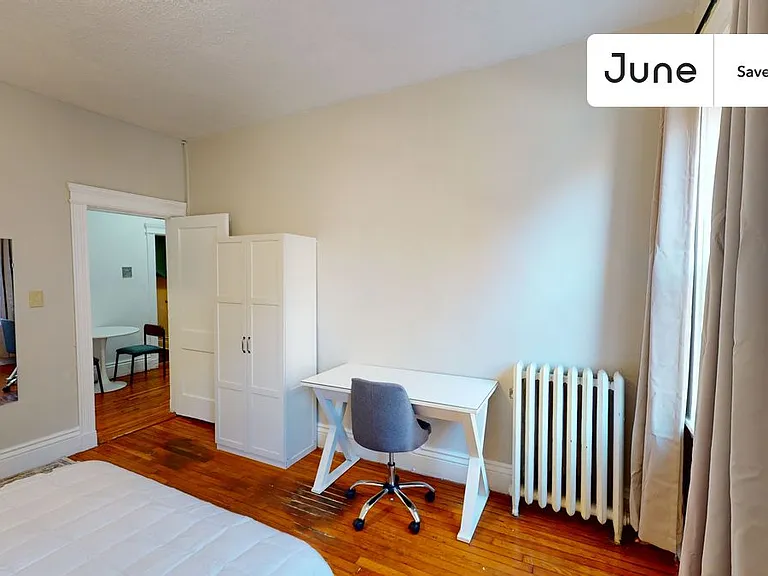 31 Queensberry St #3 — Photo 7