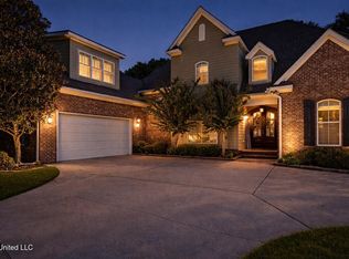 2490 Castille Pl, Biloxi, MS 39531