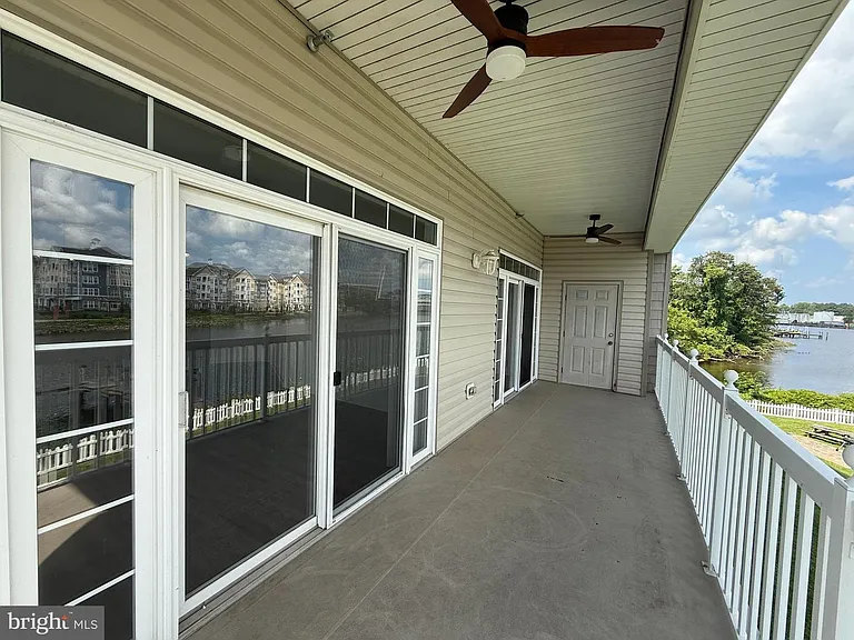 710 Williams Lndg #710 — Photo 12
