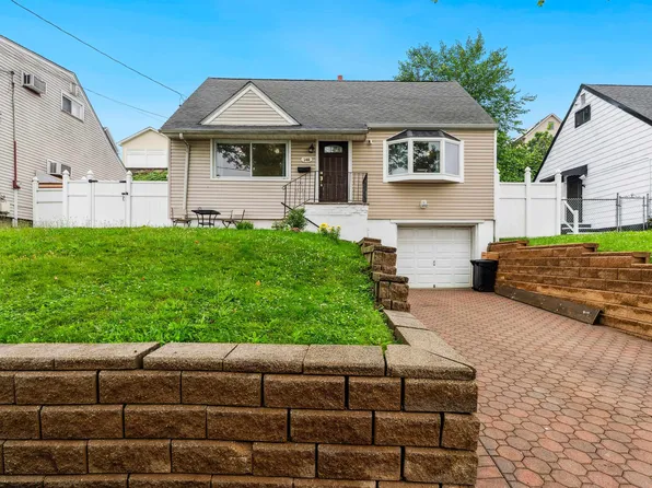 149 Hickory St, Kearny, NJ 07032