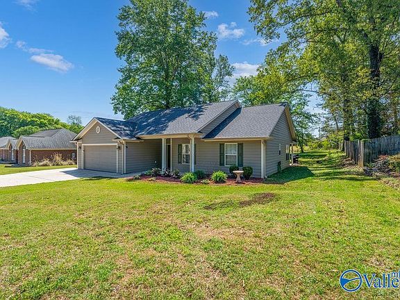 2nd image of 128 Lamirda Ct