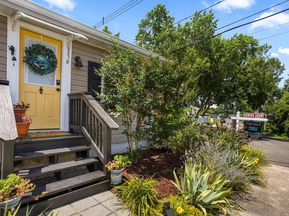 8256 D St, Chesapeake Beach, MD 20732