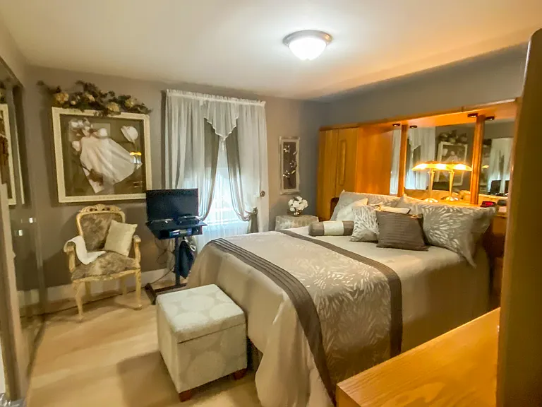 210 Mount Vernon Ave #1 — Photo 10