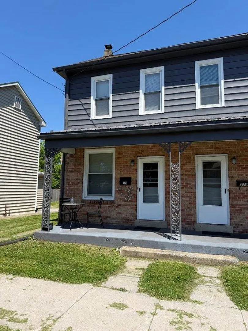 4-bedroom, 1-bath apartment in Mechanicsburg, PA — Photo 1