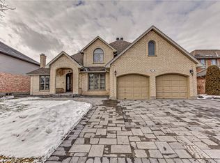 19 Carriage Hill Cres #NN5X-3W8, London, ON N5X3W8
