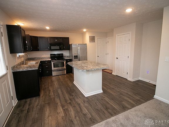 3rd image of 2844 Pine Leaf Ct
