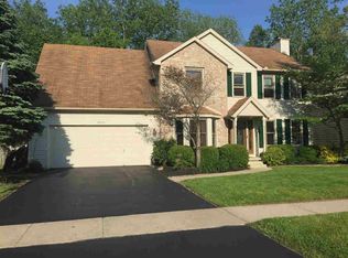 8624 Tanglewood Rd, Temperance, MI 48182