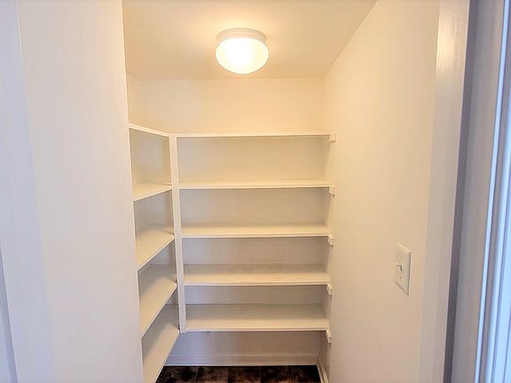 5th image of 1408 Leckford Dr