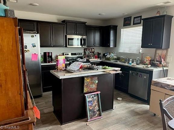 3rd image of 5107 Nokota Pl