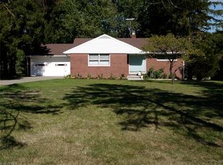 9295 Avery Rd, Broadview Heights, OH 44147