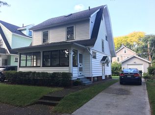 85 Amsterdam Rd, Rochester, NY 14610